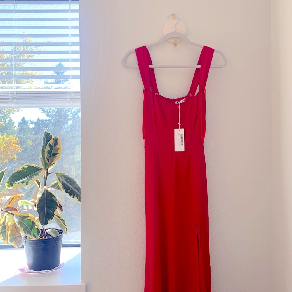 NWT Reformation Verena dress Size 4 in Cherry - Picture 8 of 8
